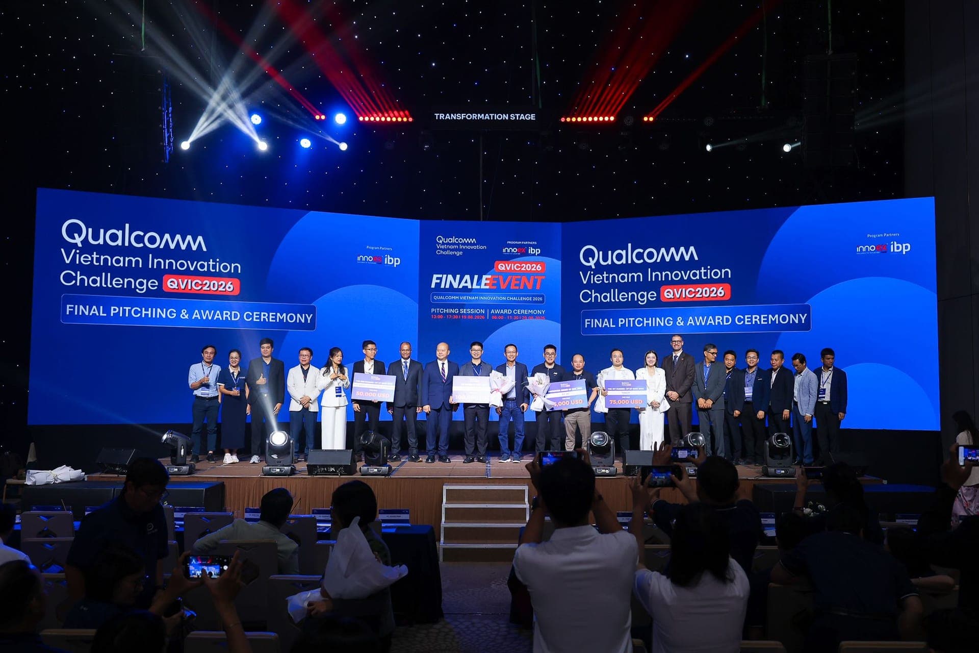 OpenMind Robotics Wins Innovation Award at Qualcomm Vietnam Innovation Challenge (QVIC) 2026: Photo 4