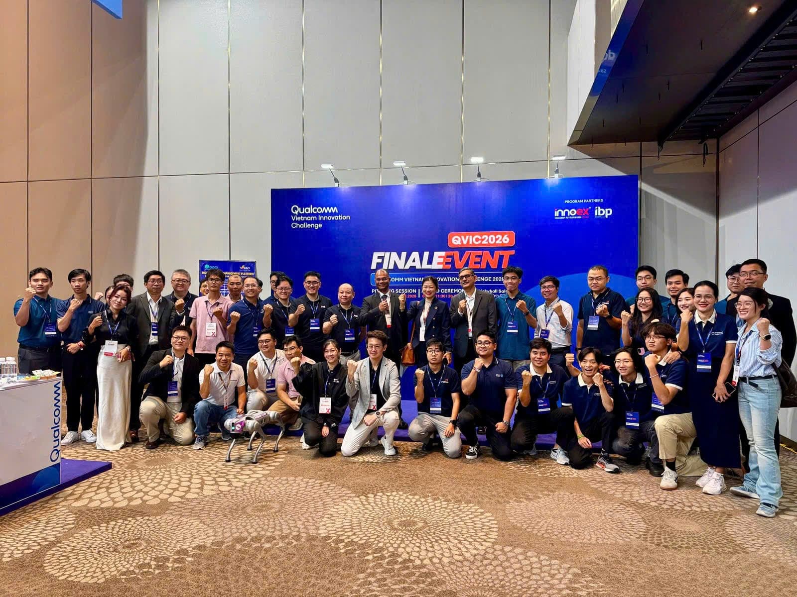 OpenMind Robotics Wins Innovation Award at Qualcomm Vietnam Innovation Challenge (QVIC) 2026: Photo 6