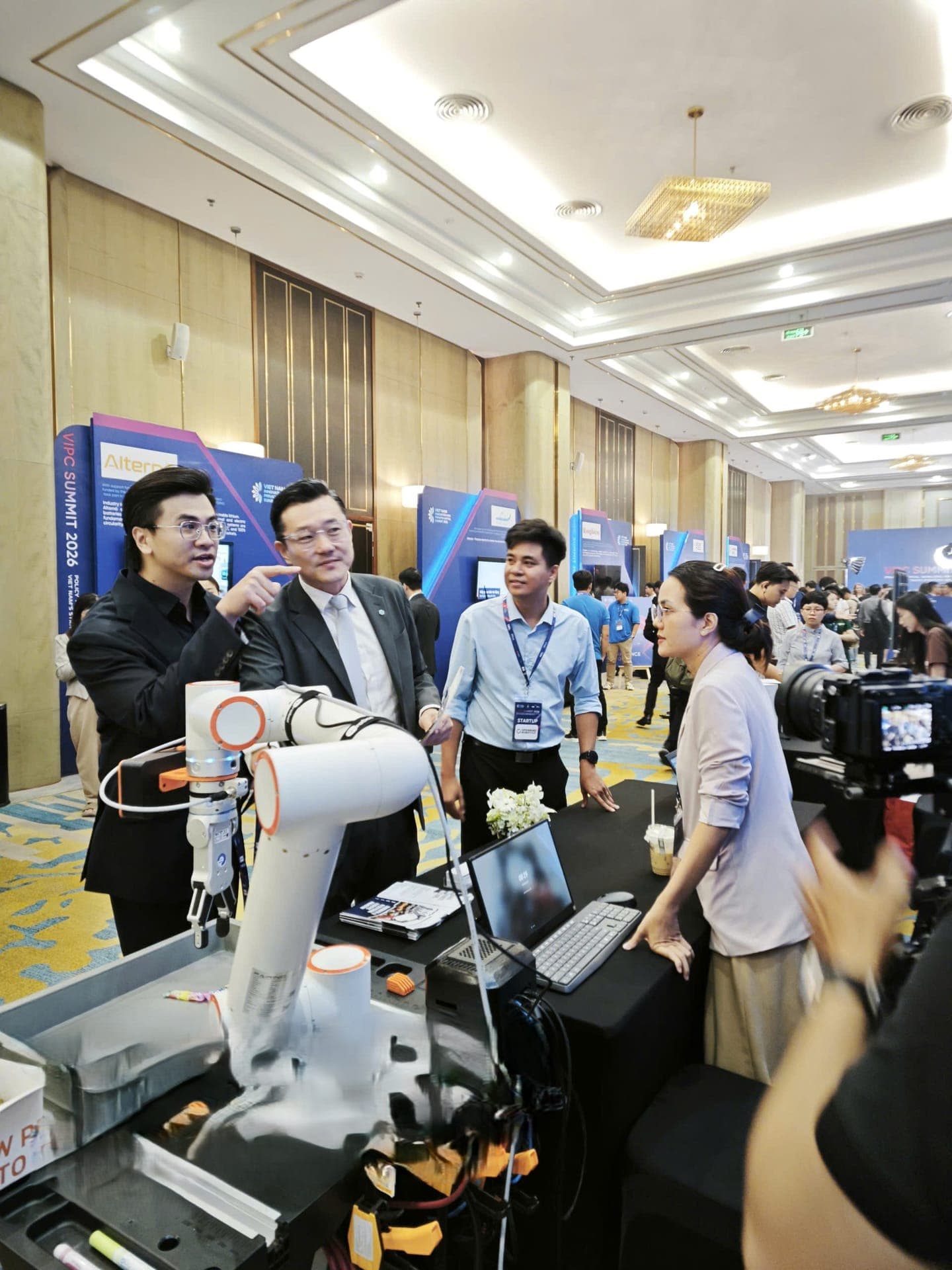 OpenMind Robotics Highlights Advanced AI Vision & Robotic Control at VIPC 2026: Photo 3